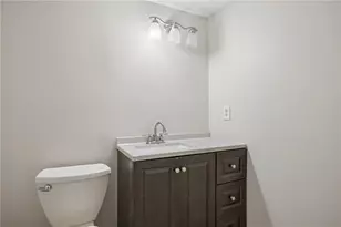 4390 Valley Brook Ln, College Park, GA 30349 - Photo 17