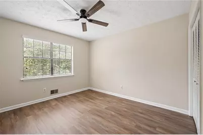 4390 Valley Brook Lane, College Park, GA 30349 - Photo 15