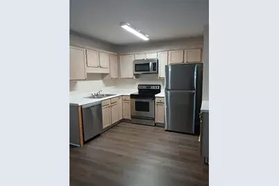 135 Davis Mill Court, Lawrenceville, GA 30044 - Photo 3