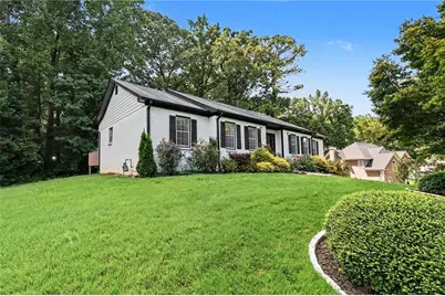 745 Greenwood Lane SW, Atlanta, GA 30331 - Photo 5