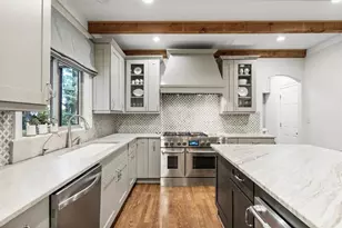 2640 Coachmans Cir, Alpharetta, GA 30022 - Photo 17