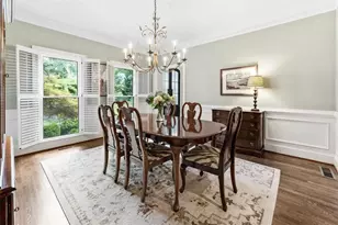 2640 Coachmans Cir, Alpharetta, GA 30022 - Photo 9