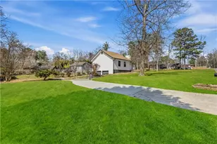 2860 Powder Horn Trail SW, Marietta, GA 30064 - Photo 5