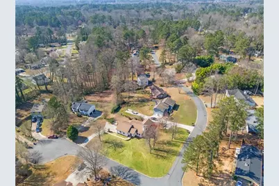 2860 Powder Horn Trail SW, Marietta, GA 30064 - Photo 33