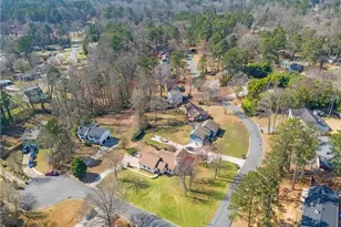 2860 Powder Horn Trail SW, Marietta, GA 30064 - Photo 33