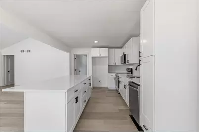 2860 Powder Horn Trail SW, Marietta, GA 30064 - Photo 13