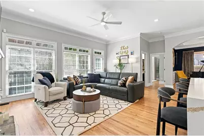 1003 Wescott Lane, Sandy Springs, GA 30319 - Photo 9