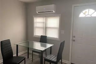 1061 M L King Jr Dr NW, Atlanta, GA 30314 - Photo 11