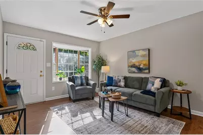 6177 Crestview Lane, Forest Park, GA 30297 - Photo 7