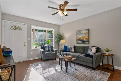 6177 Crestview Lane, Forest Park, GA 30297 - Photo 7