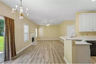 382 Silverthorn, Marietta, GA 30064 - Photo 11