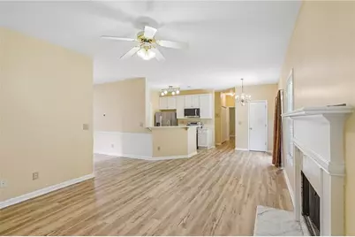 382 Silverthorn, Marietta, GA 30064 - Photo 9