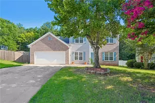 382 Silverthorn, Marietta, GA 30064 - Photo 3