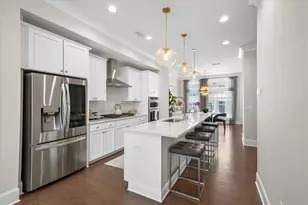 6769 Prelude Dr, Sandy Springs, GA 30328 - Photo 9