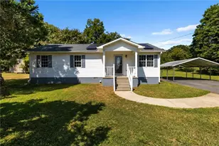 108 Lillie Ln, Maysville, GA 30558 - Photo 1