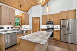 116 Reindeer Ln, Talking Rock, GA 30175 - Photo 9