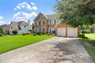 7810 Brookwood Way, Cumming, GA 30041 - Photo 3