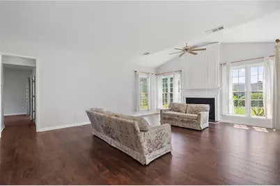 7810 Brookwood Way, Cumming, GA 30041 - Photo 15