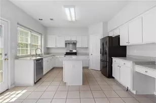 7810 Brookwood Way, Cumming, GA 30041 - Photo 19