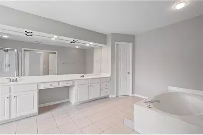 7810 Brookwood Way, Cumming, GA 30041 - Photo 31