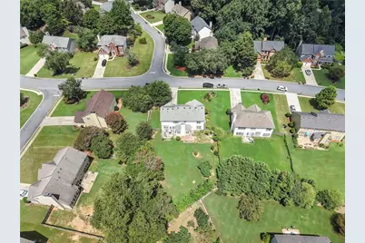 7810 Brookwood Way, Cumming, GA 30041 - Photo 47