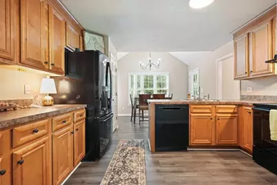 714 Players Court, Woodstock, GA 30189 - Photo 5