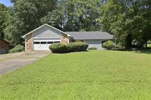 4285 Reef Rd, Marietta, GA 30066 - Photo 1