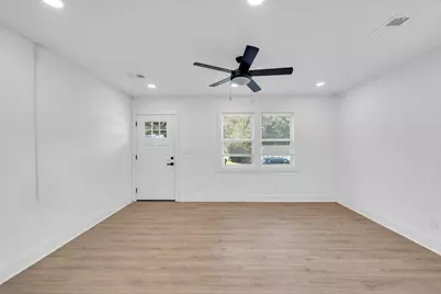 2484 Calvin Avenue, East Point, GA 30344 - Photo 5