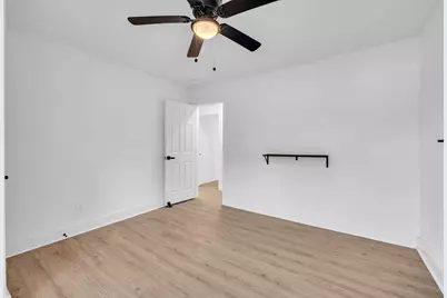 2484 Calvin Avenue, East Point, GA 30344 - Photo 11