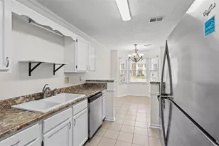 2927 Governors Ct, Marietta, GA 30066 - Photo 9