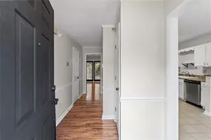 2927 Governors Ct, Marietta, GA 30066 - Photo 3