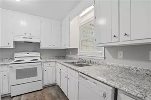 5342 Ridgemere Ct, Stone Mountain, GA 30083 - Photo 7