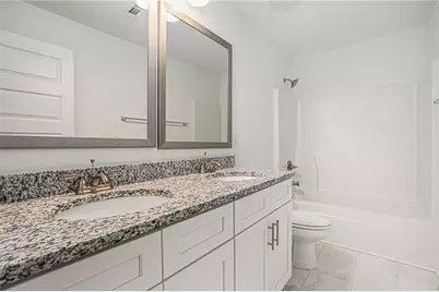 352 Davis Street, Monroe, GA 30655 - Photo 29