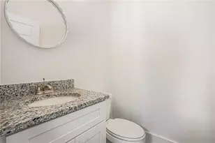 352 Davis St, Monroe, GA 30655 - Photo 17