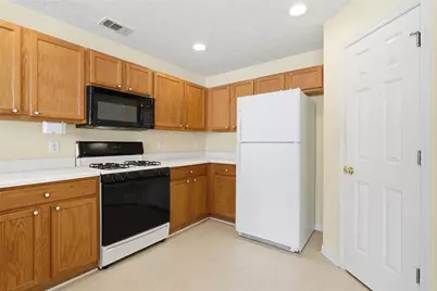 337 W Oaks Trail, Woodstock, GA 30188 - Photo 9