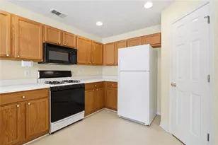 337 W Oaks Trail, Woodstock, GA 30188 - Photo 9