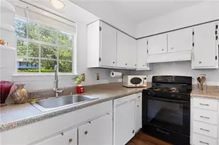 323 Cabaret Ct SW, Marietta, GA 30064 - Photo 11