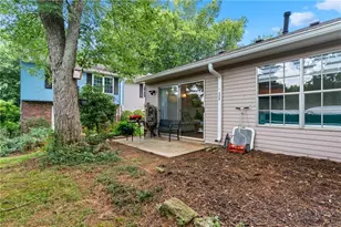 323 Cabaret Ct SW, Marietta, GA 30064 - Photo 23