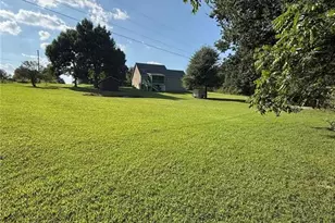 1986 Hewell Road NW, Dewy Rose, GA 30634 - Photo 5