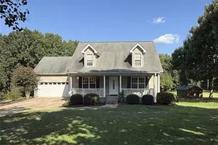1986 Hewell Road NW, Dewy Rose, GA 30634 - Photo 1