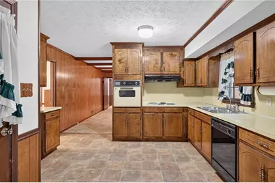 513 Midland Park Drive, Stone Mountain, GA 30087 - Photo 13
