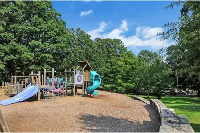 175 Forrest Lake Drive, Sandy Springs, GA 30327 - Photo 57