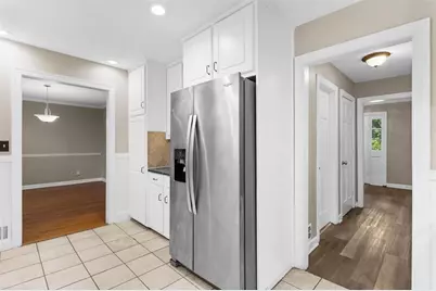 3722 Southgate Drive SW, Lilburn, GA 30047 - Photo 15