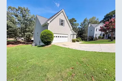 1396 Bramlett Forest Court, Lawrenceville, GA 30045 - Photo 31