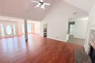 1396 Bramlett Forest Ct, Lawrenceville, GA 30045 - Photo 3