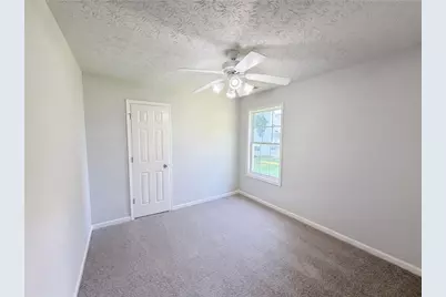 1396 Bramlett Forest Court, Lawrenceville, GA 30045 - Photo 15