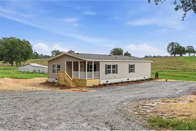 915 Smith Loop Road, Demorest, GA 30535 - Photo 1