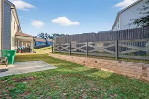 1553 Spring Hollow Way, Stone Mountain, GA 30083 - Photo 25
