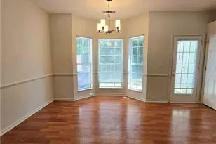 2846 Parkway Close, Lithonia, GA 30058 - Photo 9