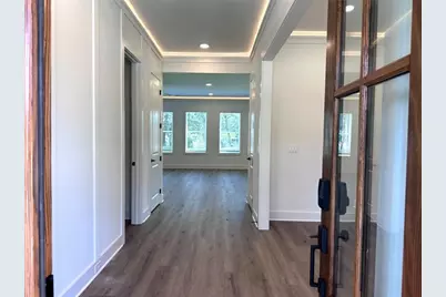 7950 Grand Meadow Run, Gainesville, GA 30506 - Photo 3